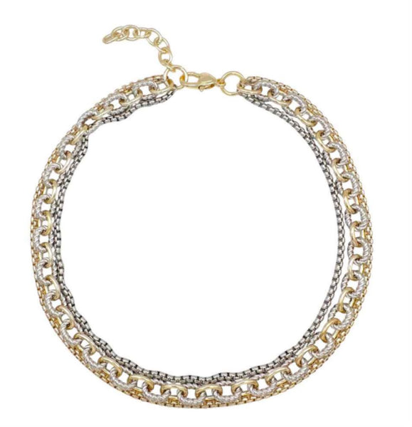 Collar con triple cadena bicolor