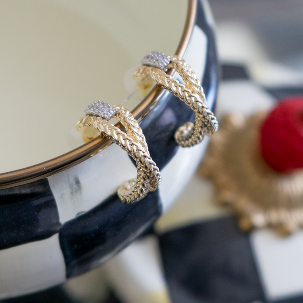 Hoop dorado con detalles plateados