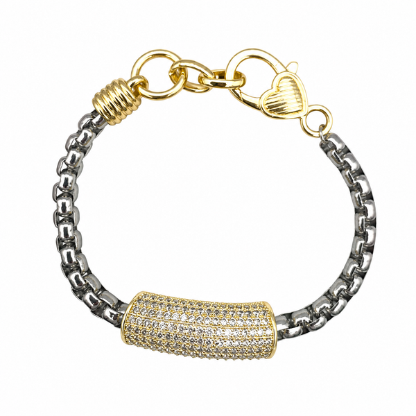 Pulsera plateada con detalles dorados