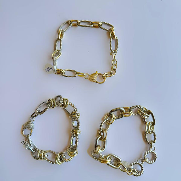 Pulseras de diferente grosor bicolor
